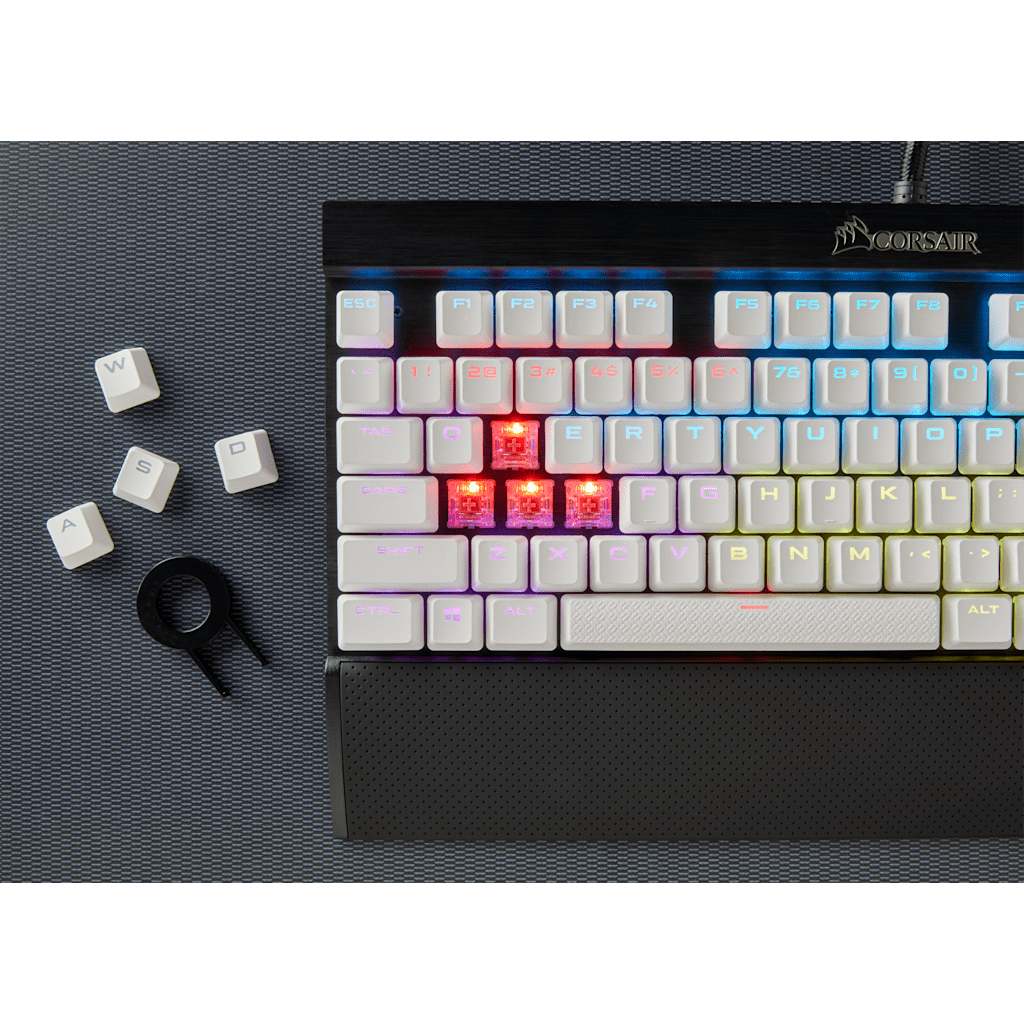 DS_KeyCaps_WHT_Enviro_01